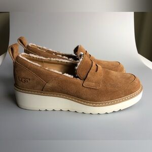 UGG Women’s Atwater Spill Seam Loafer Chestnut 1095231 Size: US 7 EUR 38